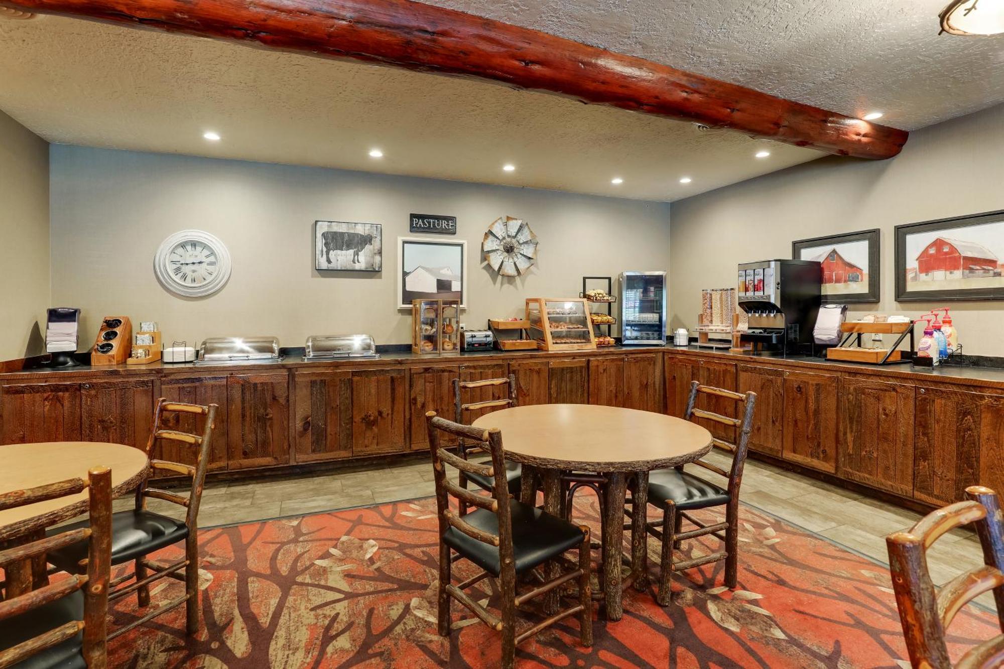 Stoney Creek Hotel La Crosse - Onalaska Exterior photo